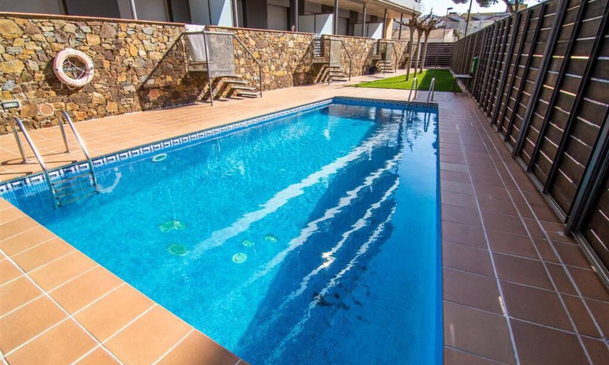 Santa Margarida Apartment | Torre Quimeta 3E - Two Bedroom Apartment, Sleeps 4