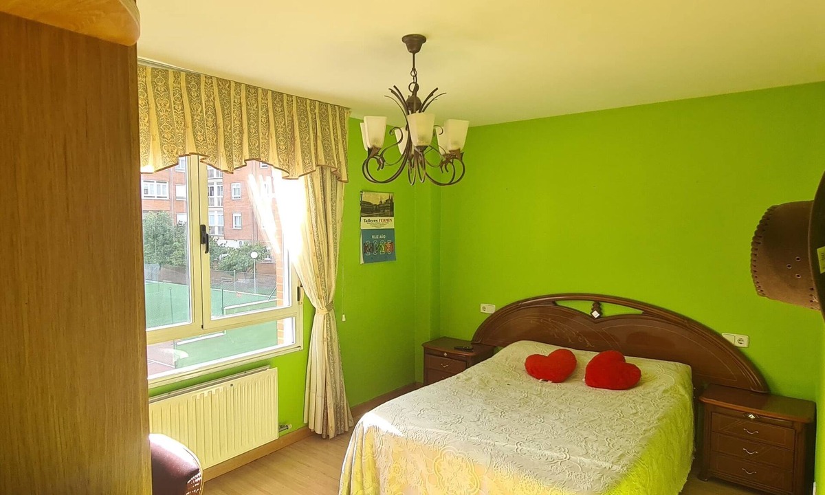 Leon Apartment | TOURIST RENTALFELICIA