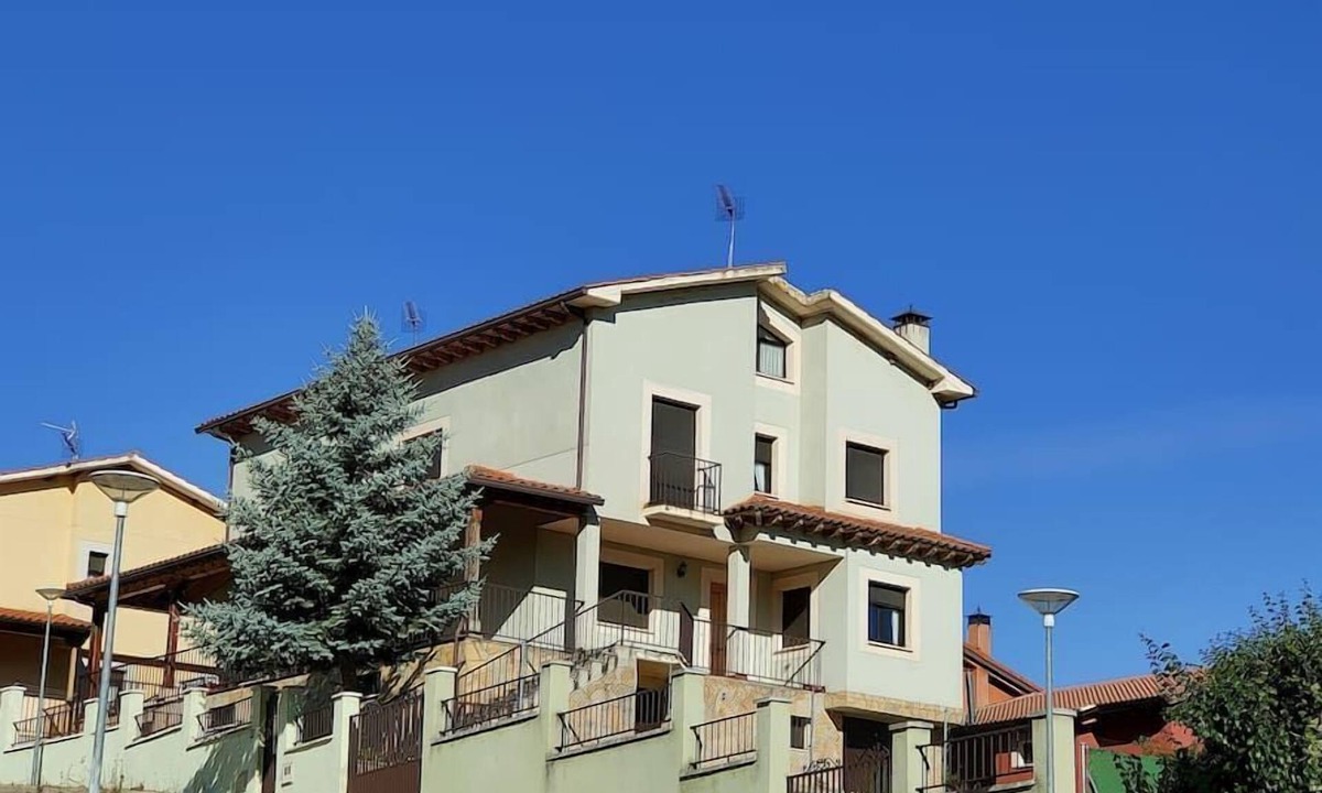 Huerta de Rey Apartment | Tourist Housing in a wonderful environment