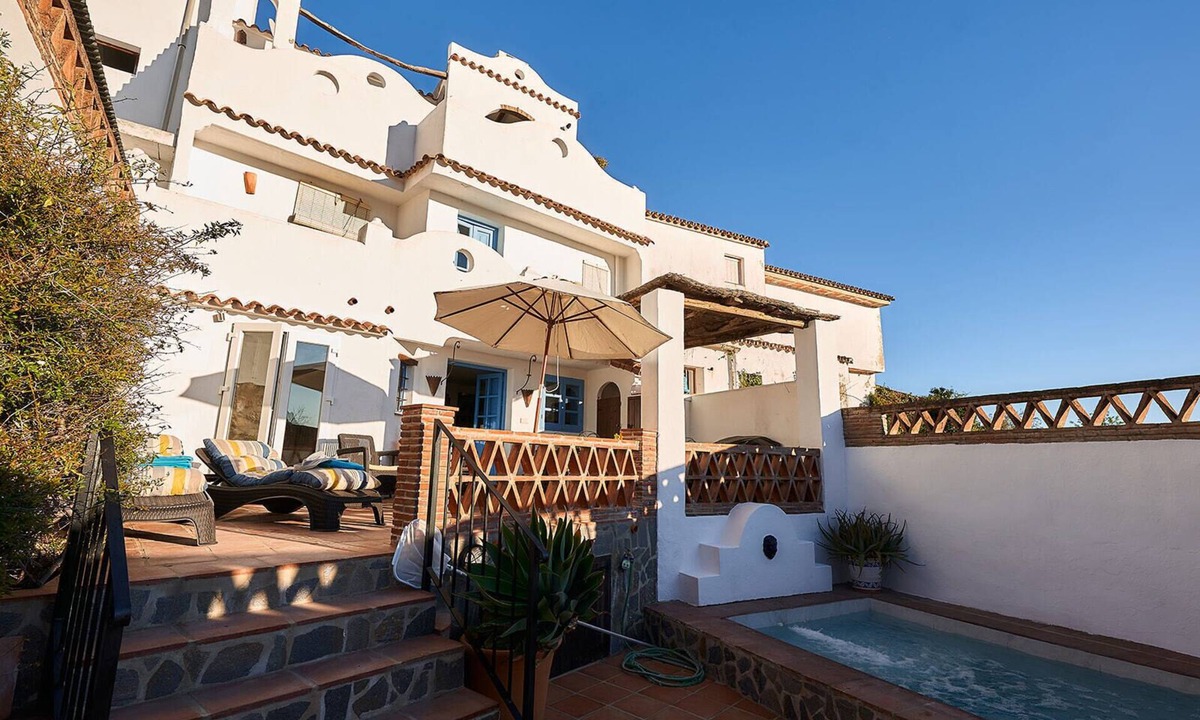 Gaucin House | Townhouse Sleeps 6 with Private Pool