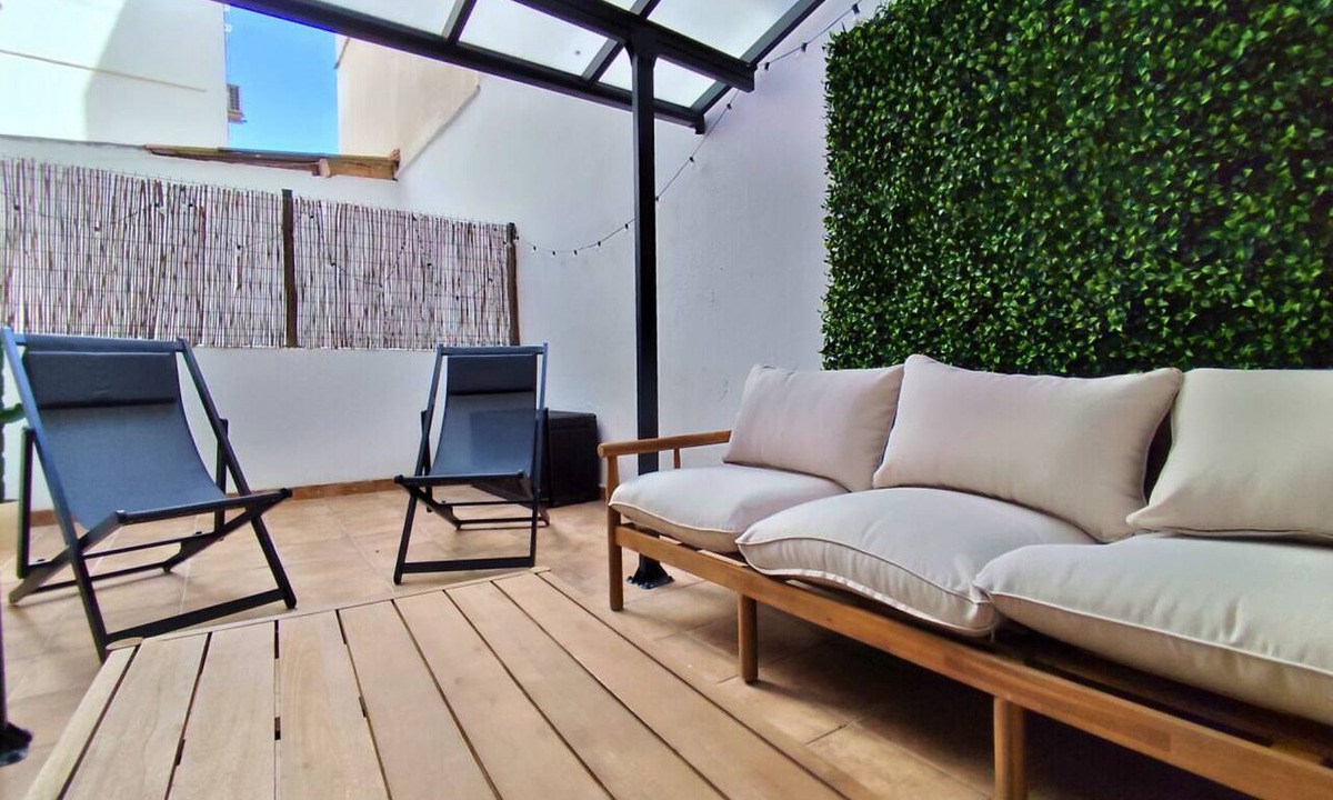 Soternes Apartment | Travel Habitat Terraza Parque de Cabecera