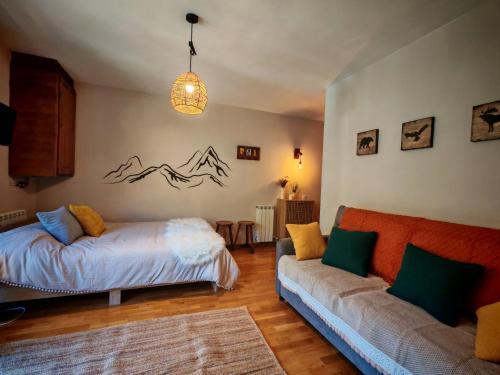 Pla de l'Ermita Apartment | Tu rincón rústico con balcón y vistas - Erta 2