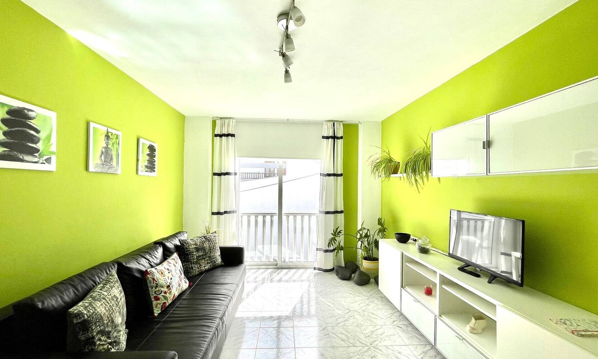 Tamaduste Apartment | Un dormitorio con WiFi, cerca de playa, Tamaduste