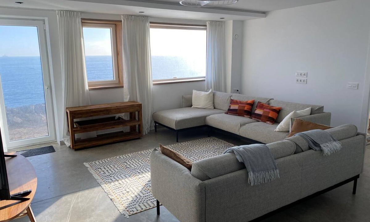 Telde Apartment | Vacation Apartment 'The Cliff View B' with Sea View, Private Terrace and Wi-Fi