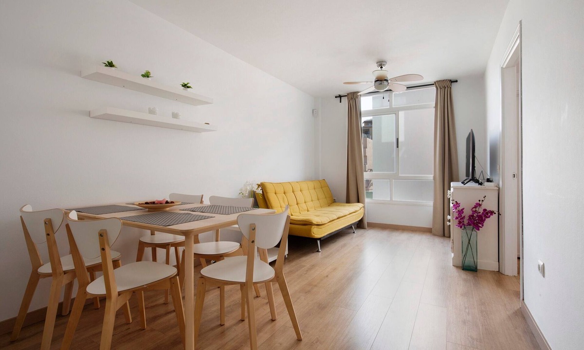 Morro Jable Apartment | Vacation Apartment "Playa Morro Jable 2c" near the Beach with Wi-Fi