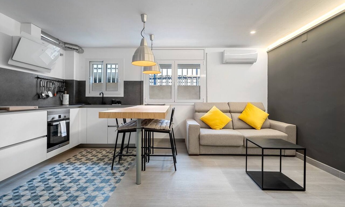 Calafell Apartment | Vacation Apartment "Kaixo" with Air Conditioning and Wi-Fi