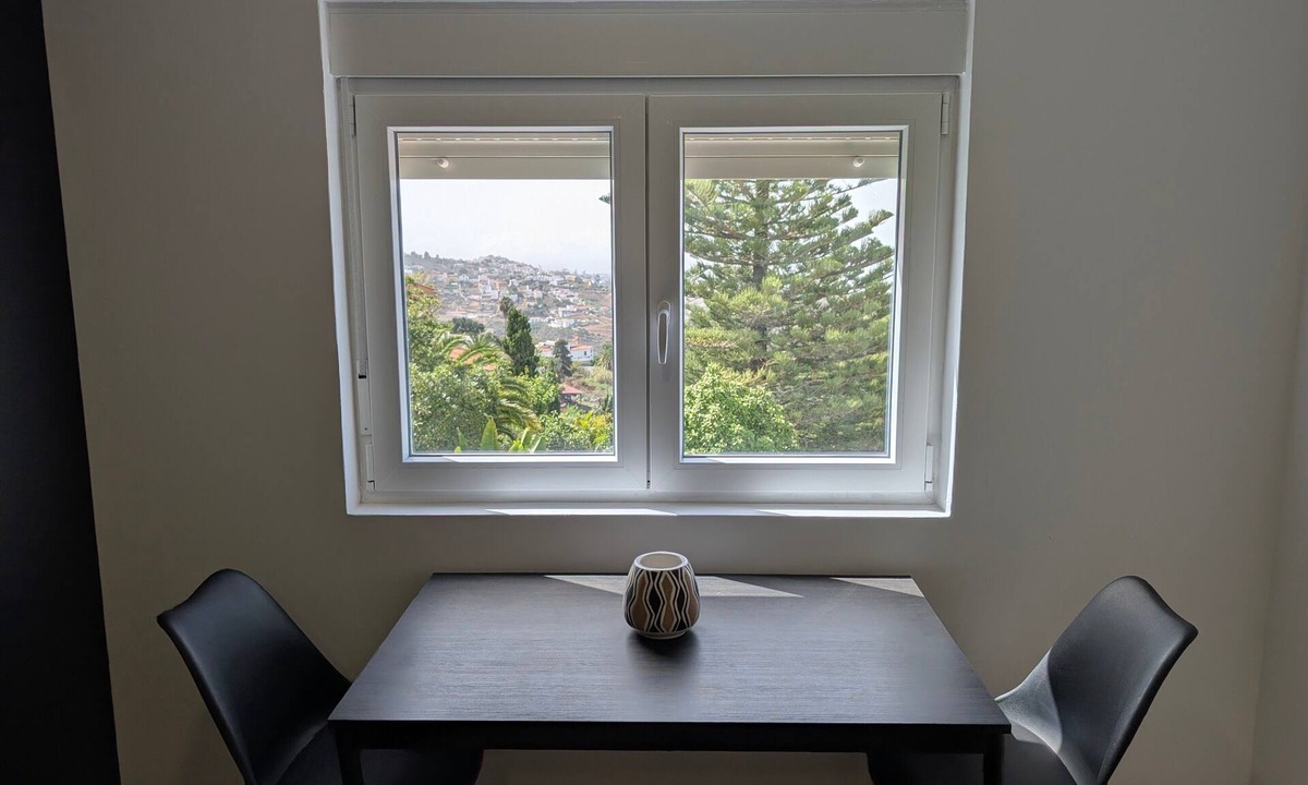 Arucas Apartment | Vacation 'Bastion Del Drago - 2' with Mountain View, Shared Terrace and Wi-Fi