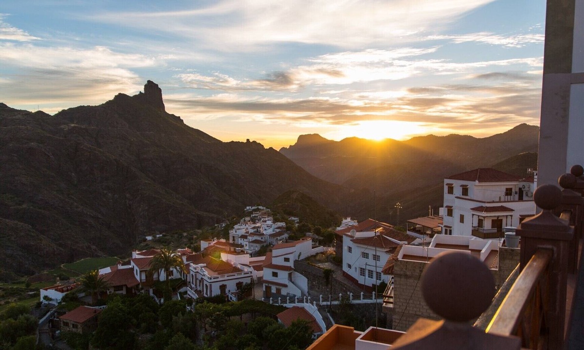 Tejeda House | Vacation Home 'Casa La Tosca' with Mountain View, Private Terrace and Wi-Fi