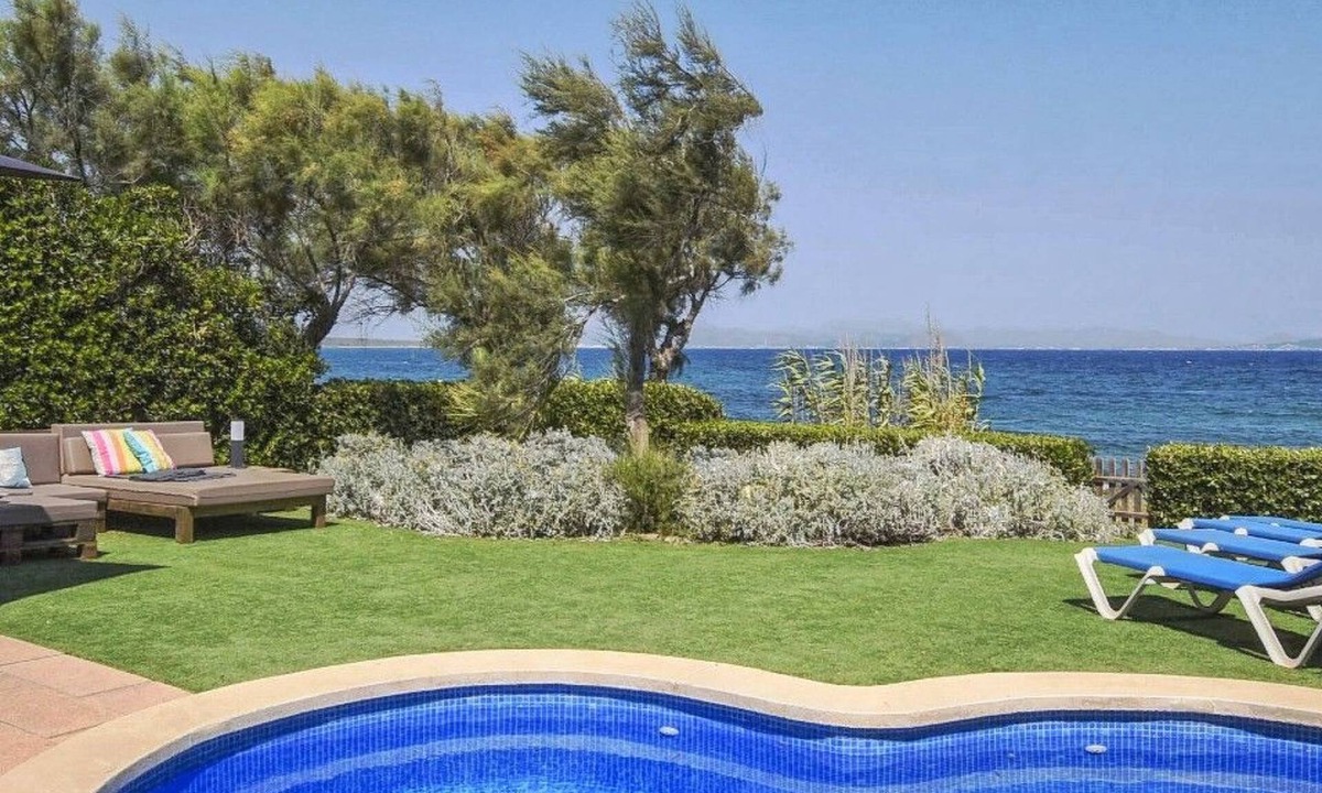 Urbanizacion S'Estanyol House | Vacation home Embat by Interhome