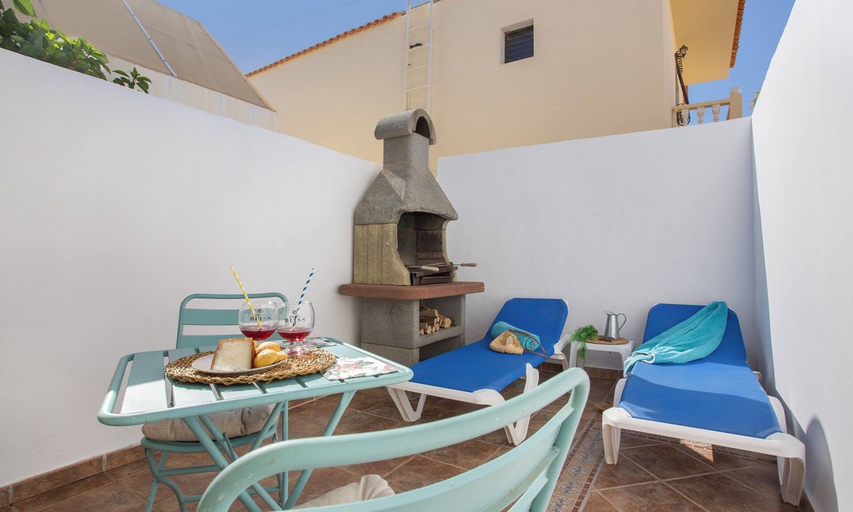 Las Playitas House | Vacation Home 'Neral Relax' with Mountain View, Wi-Fi and Air Conditioning