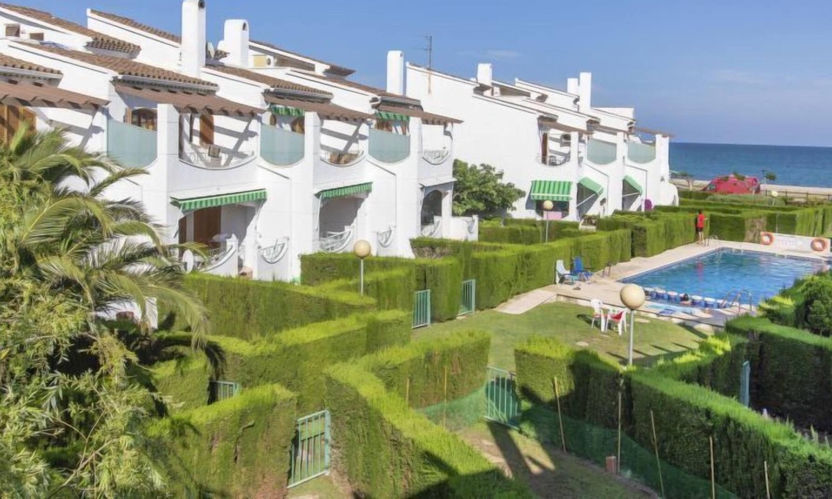 L'Hospitalet de l'Infant House | Vacation home Residencial el Arenal in Miami Platja - 6 persons, 3 bedrooms