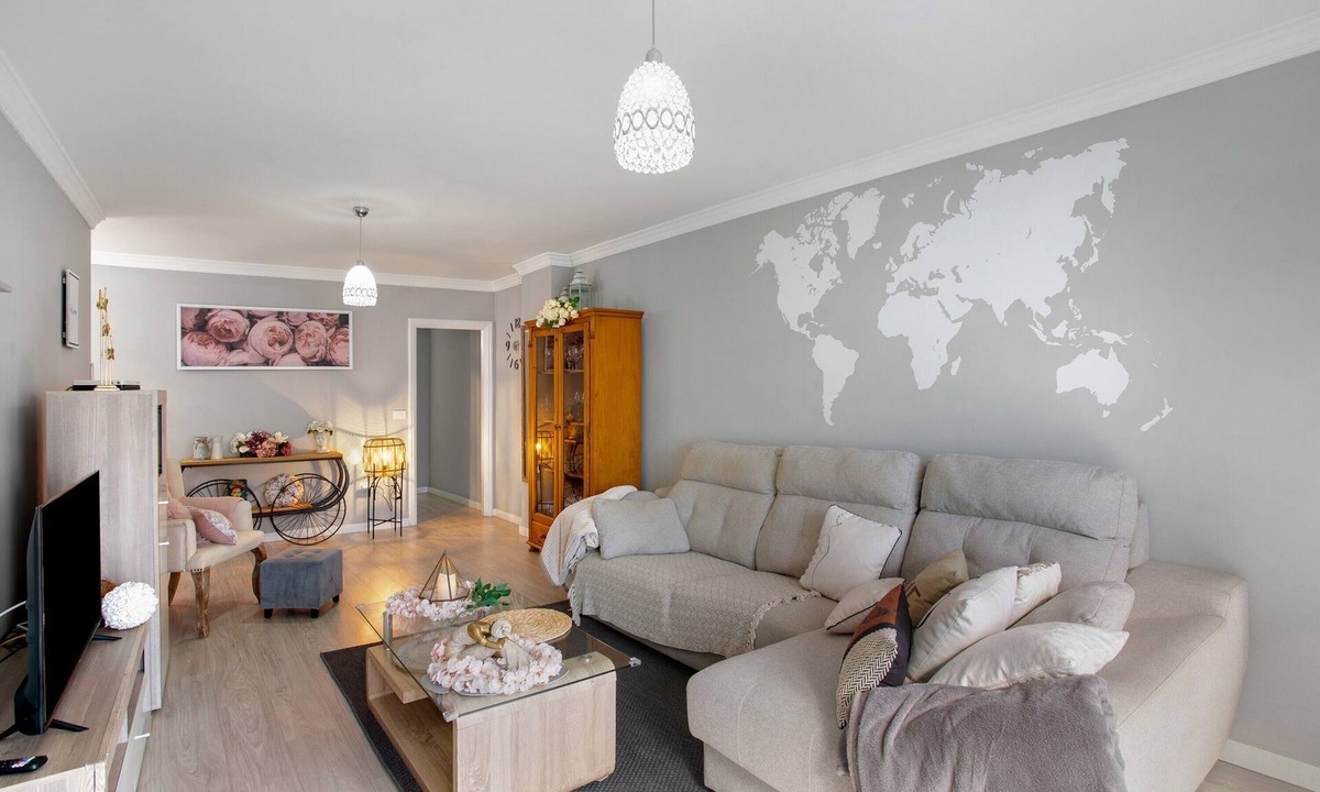Los Llanos House | Vacation Home 'Vivienda Vacacional Mia Deluxe' with Private Terrace, Wi-Fi & Air Conditioning
