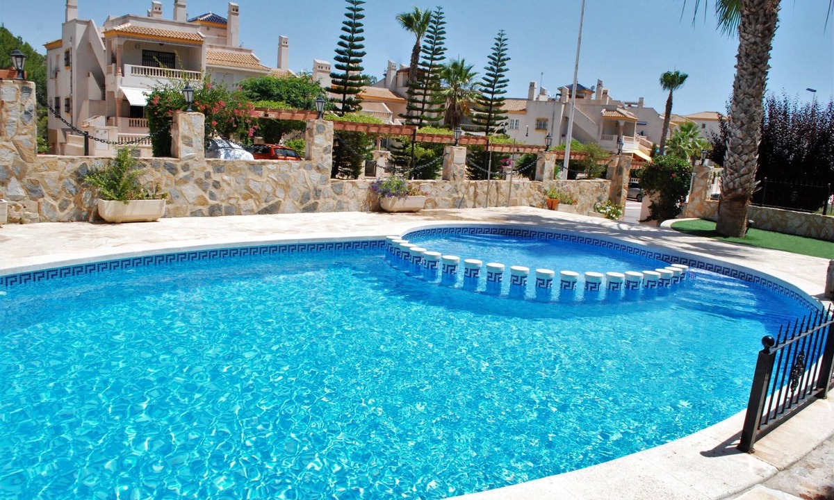 Orihuela Costa Apartment | Very nice apartment in 1st line of golf