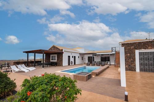 Puerto del Rosario Villa | Villa Alfalfa