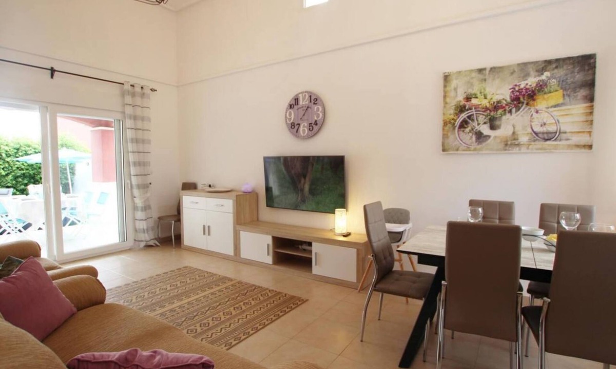 Torre-Pacheco House | Villa Amyali by Rentalole