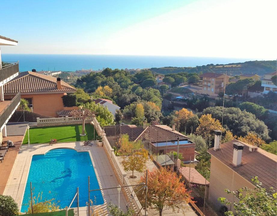 Mataro Villa | Villa Antonia