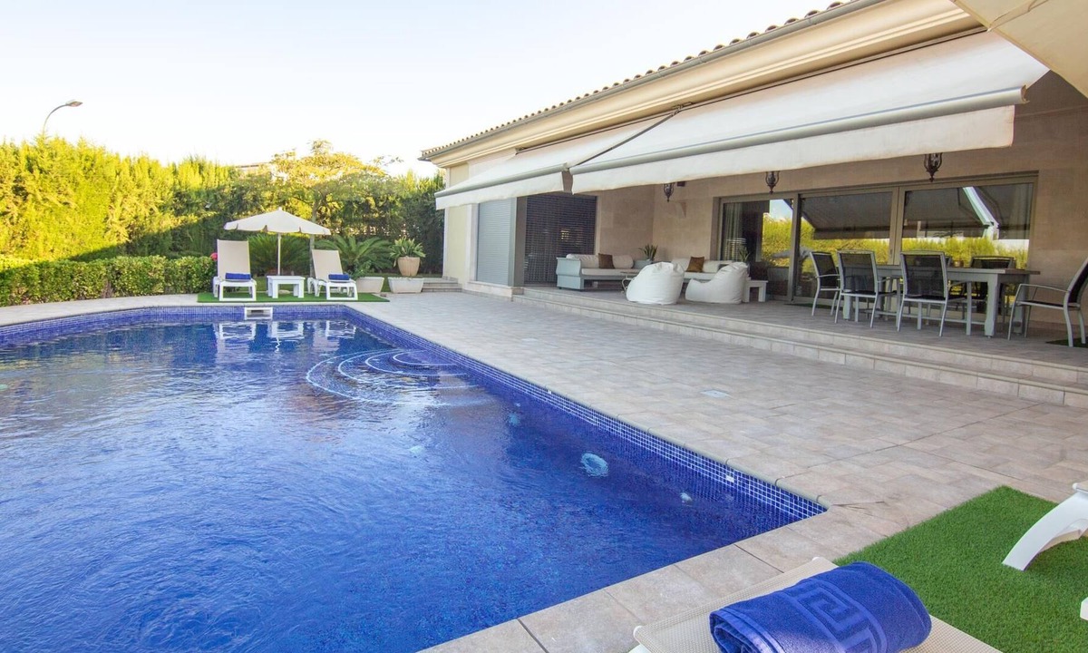 Marratxi Villa | Villa Bellviure holiday home with private pool in Marratxi