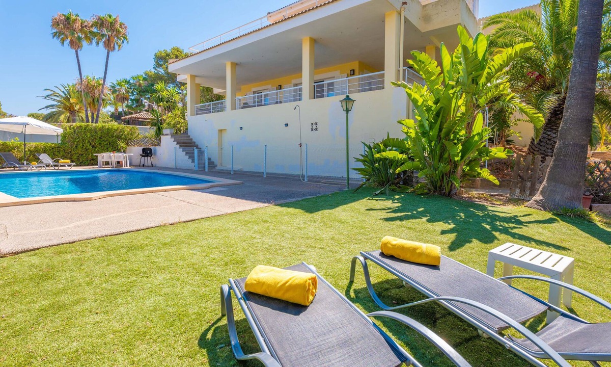 Santa Ponsa Villa | VILLA BERRY - Villa with private pool in Santa Ponça. Free WiFi