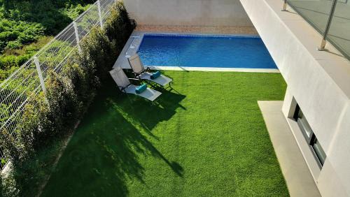 Santiago de la Ribera Villa | Villa Blanca, 6p, detached, private pool and parking