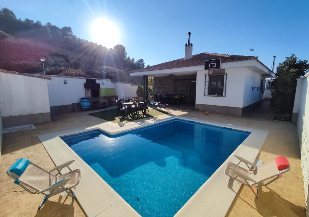 Los Villares Villa | Villa Campoamor