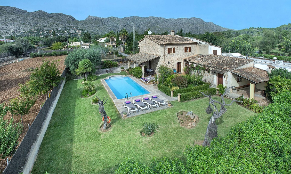 Pollensa Villa | VILLA CAN BANDERA - RUSTIC STAY