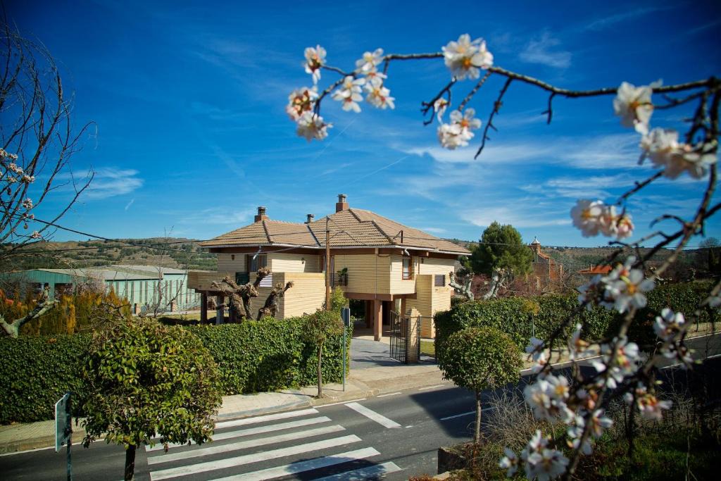 Nuevalos Apartment | Villa Castro