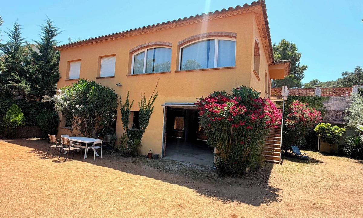 Pals House | Villa Cots, near Pals Beach!