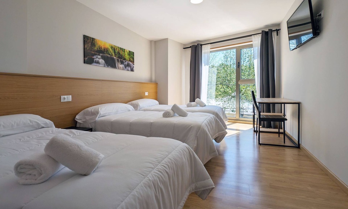Arzua House | Villa de Arzua by gaiarooms