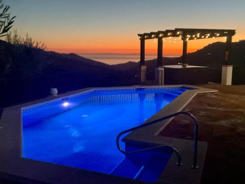 Competa Bed & Breakfast | Villa El Dorado B&B and Wellness - Adults Only