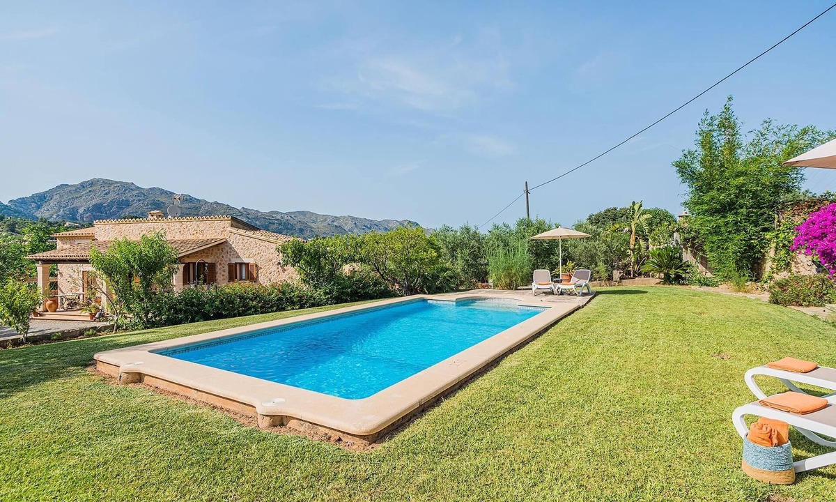 Pollensa Villa | Villa Es Coste Rafal By SunVillas Mallorca