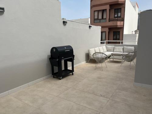 Las Palmas de Gran Canaria House | Villa Las Canteras Beachside
