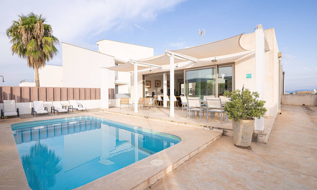 Urbanizacion Mont Ferrutx Villa | Villa Montfarrutx - Three Bedroom Villa, Sleeps 6