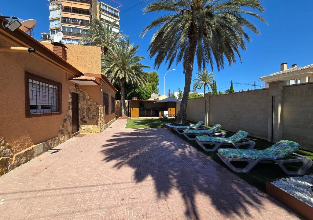 Coveta Fuma Villa | Villa Flores