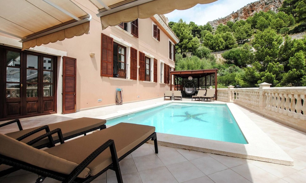 Capdepera Villa | Villa in Canyamel with Bay Views and Pool
