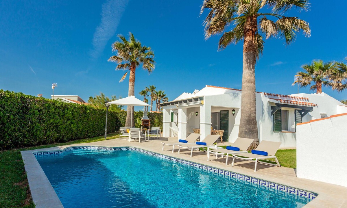 Cap d'Artrutx House | Villa Juanes with Pool, Garden, and Wi-Fi