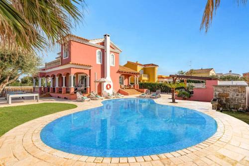 Cales Piques Villa | Villa Juanita Mar by Villa Plus