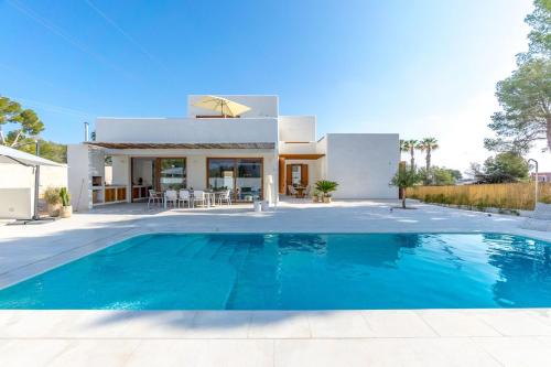 Orihuela Costa Villa | Villa Mariposa by the Sea