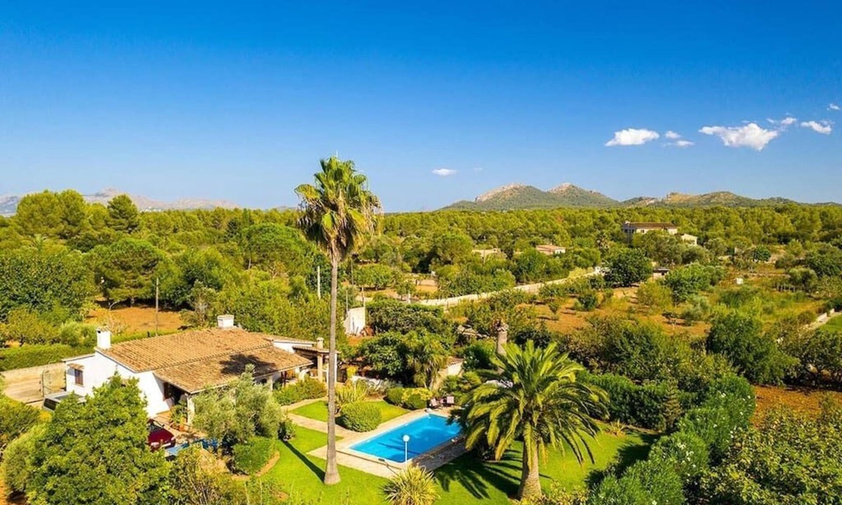 Pollensa Villa | Villa Moreno, Two-bedroom house with country views