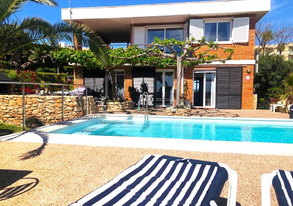 Roques Daurades Villa | Villa Playa