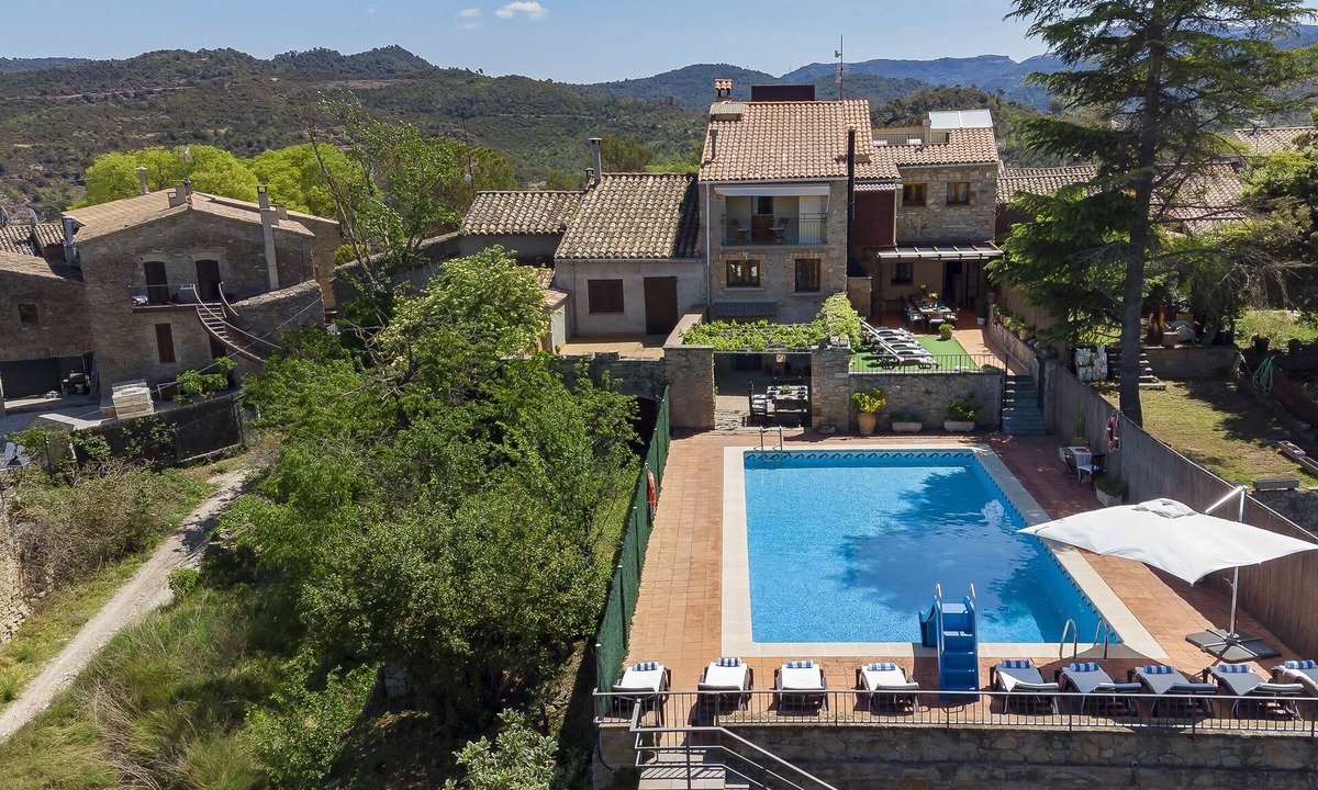 Rocafort Villa | Villa "Sleeps 10 Private Pool" with Mountain View, Private Pool & Wi-Fi