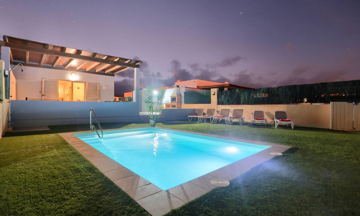 Costa de Antigua House | VILLA SUNRISE- A RESTFUL GETAWAY
