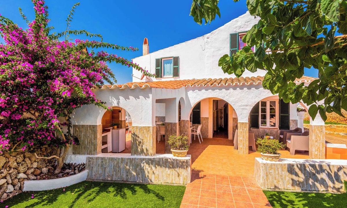 Ciutadella de Menorca Villa | Villa Verde - Five Bedroom Villa, Sleeps 10
