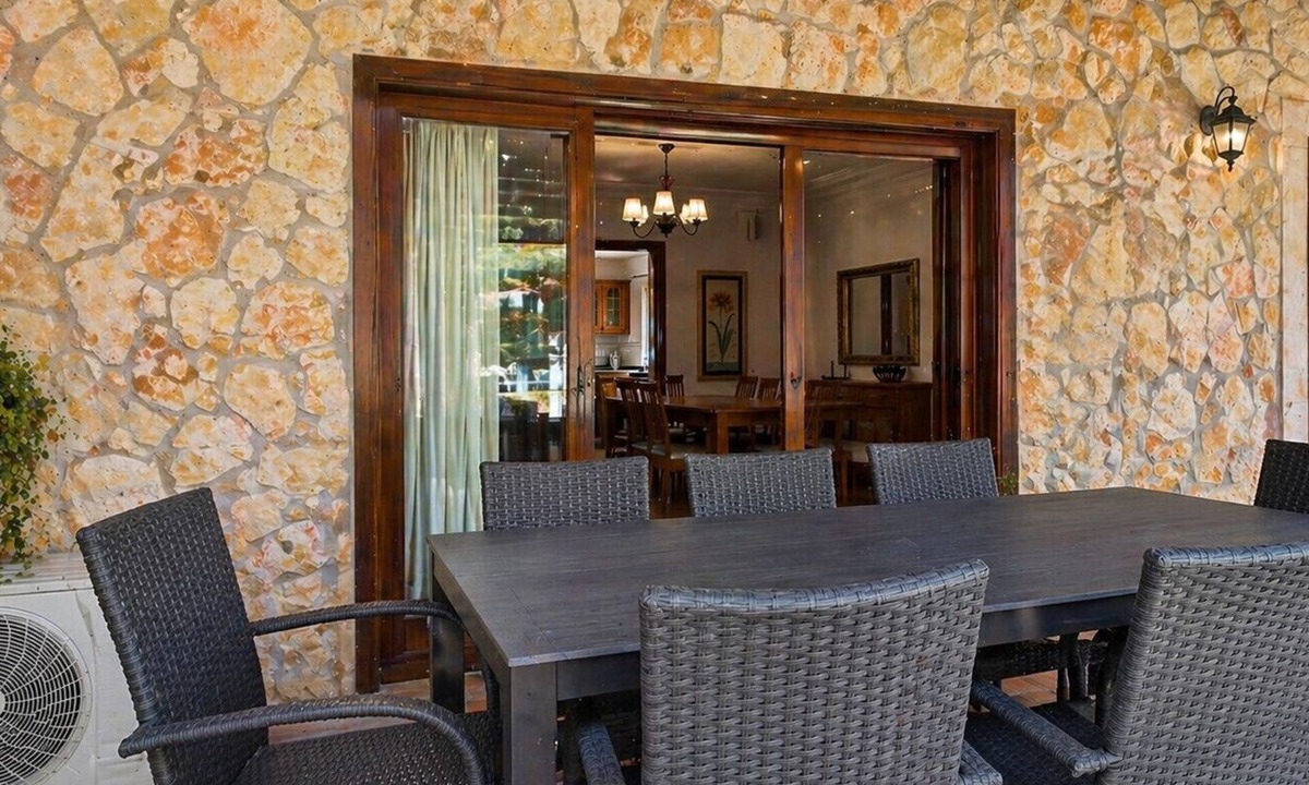 Can Pastilla Ski Chalet | Villa with garden near the beach