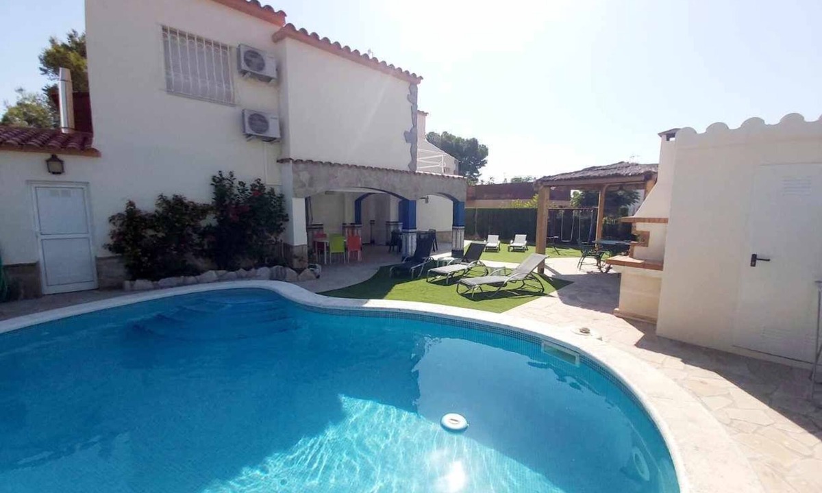 Calafat House | VILLA WITH INDEPENDENT ANNEX 100M FROM THE SEA