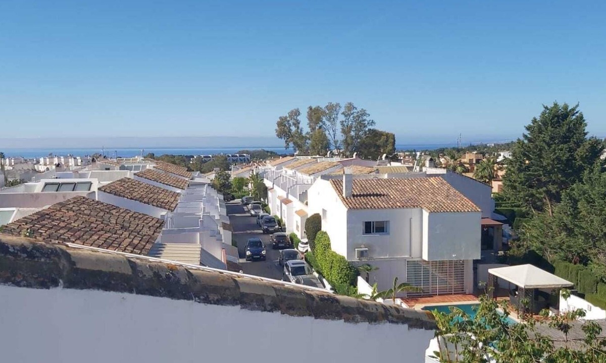 El Paraiso Ski Chalet | Villa with pool La Palmera