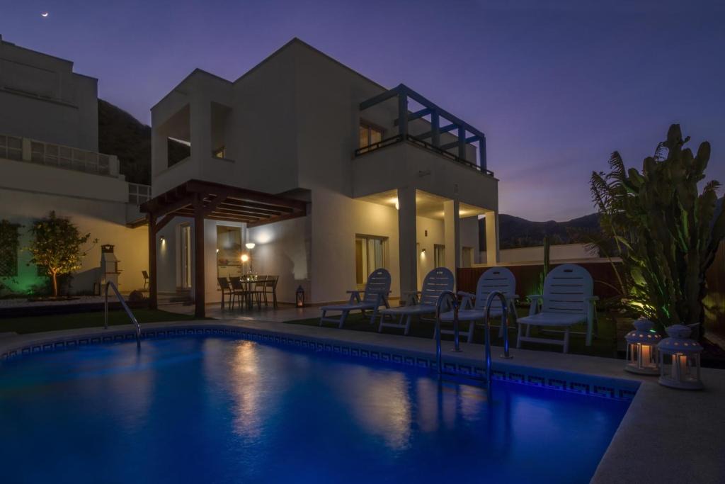 San Jose House | Villa Zaratiegui