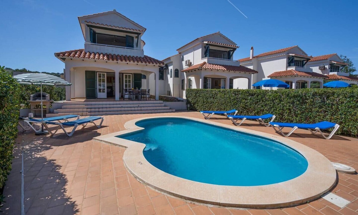 Arenal d'en Castell House | Villas Las Marinas 4, pool and ideal for families