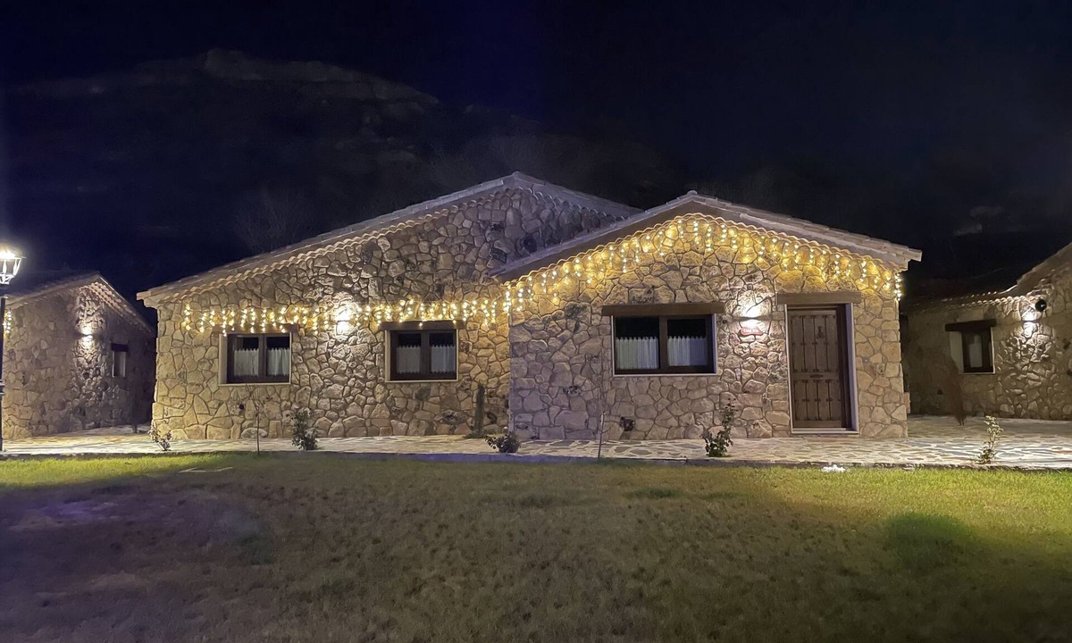 Fuentiduena Cottage | Villas Fuentidueña: Villa María Cristina