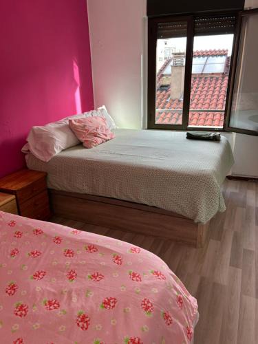 Old Town Apartment | Vivienda rosa barrio húmedo