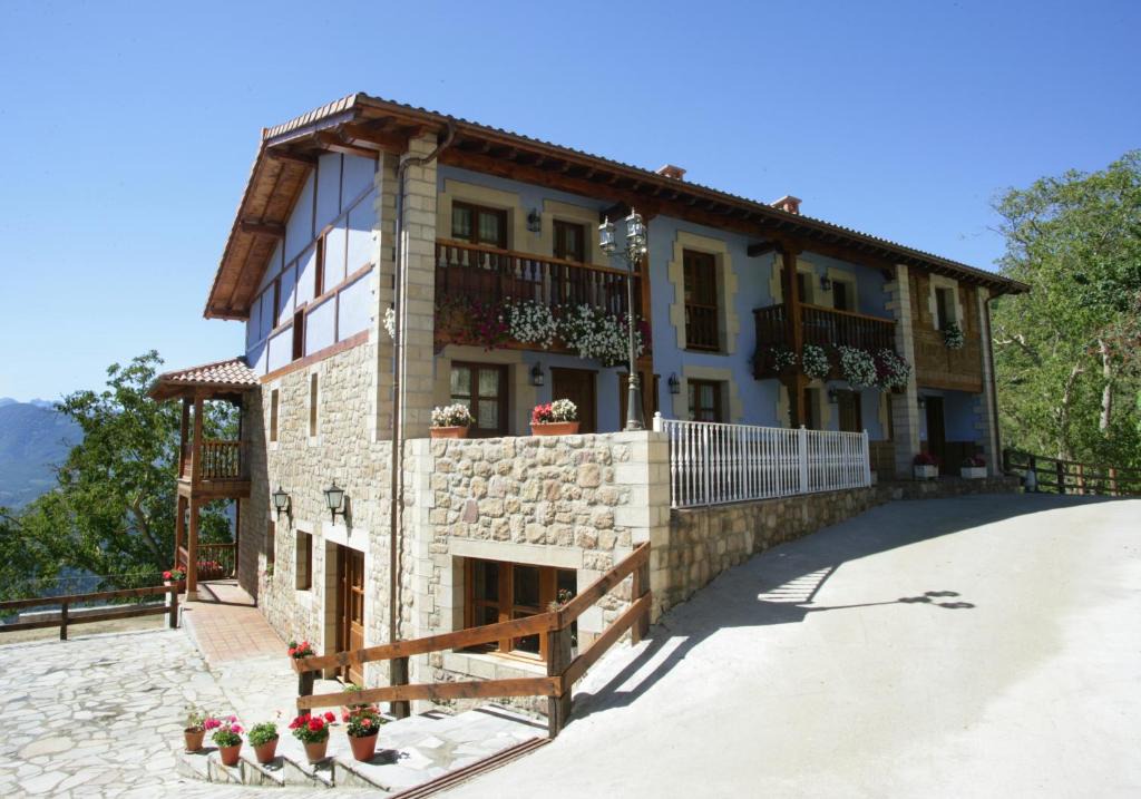Cahecho House | Viviendas Rurales Peña Sagra